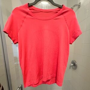 Swiftly Tech Short-Sleeve Shirt 2.0 *Race Length